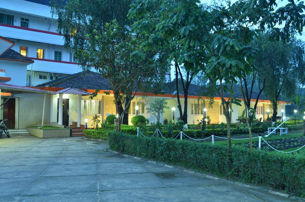 Hotel Royal Retreat Munnar Exterior foto
